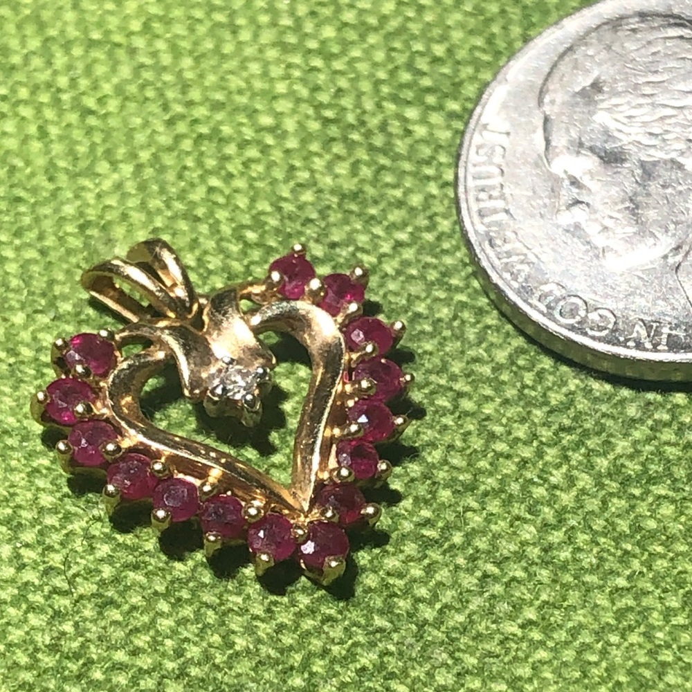 10k Solid Yellow Gold Ruby Heart - image 6